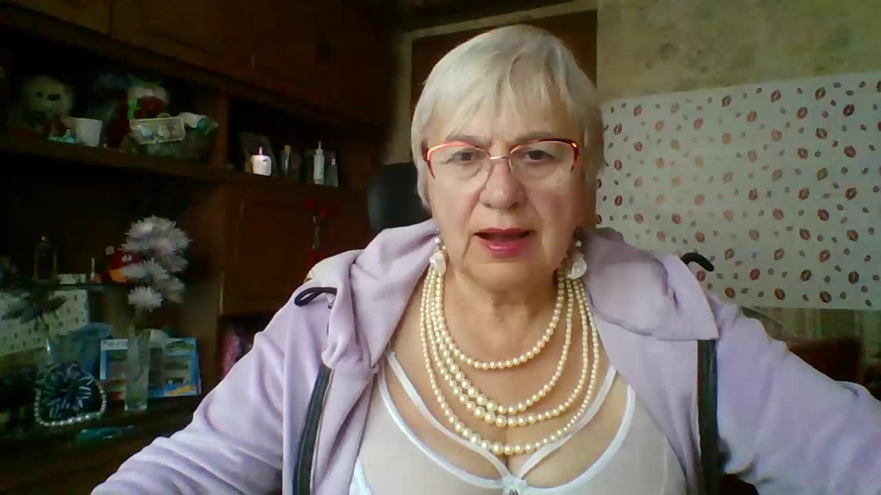 SweetCherry00 Adult Chat October 25, 2026
