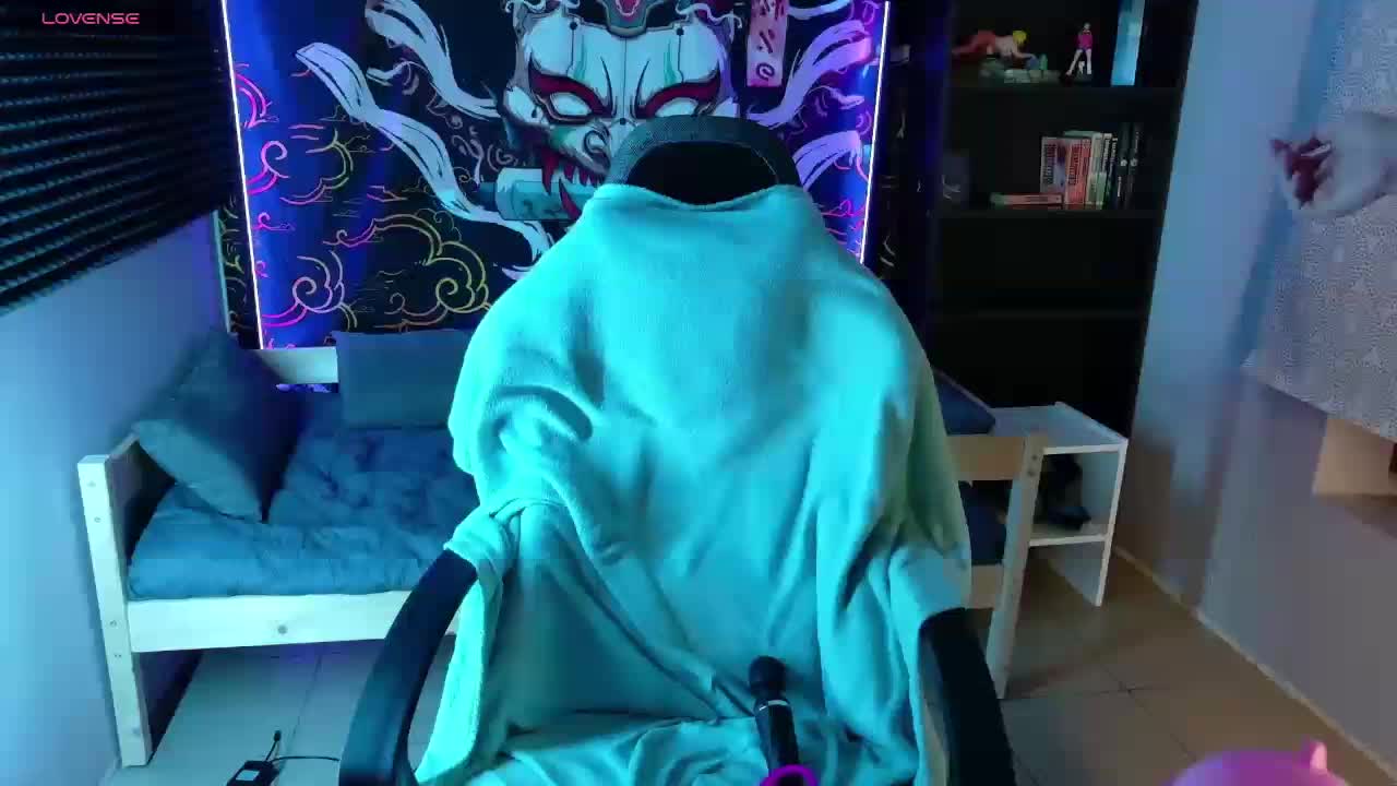 KIKIKrash Adult Chat October 25, 2026