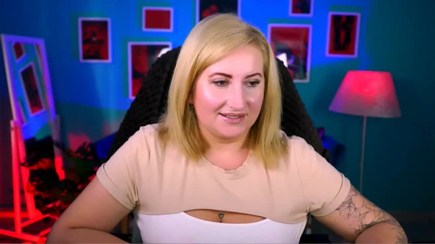 VictoriaDaniel_2026-10-23_08-55-35_147 Adult Chat October 25, 2026