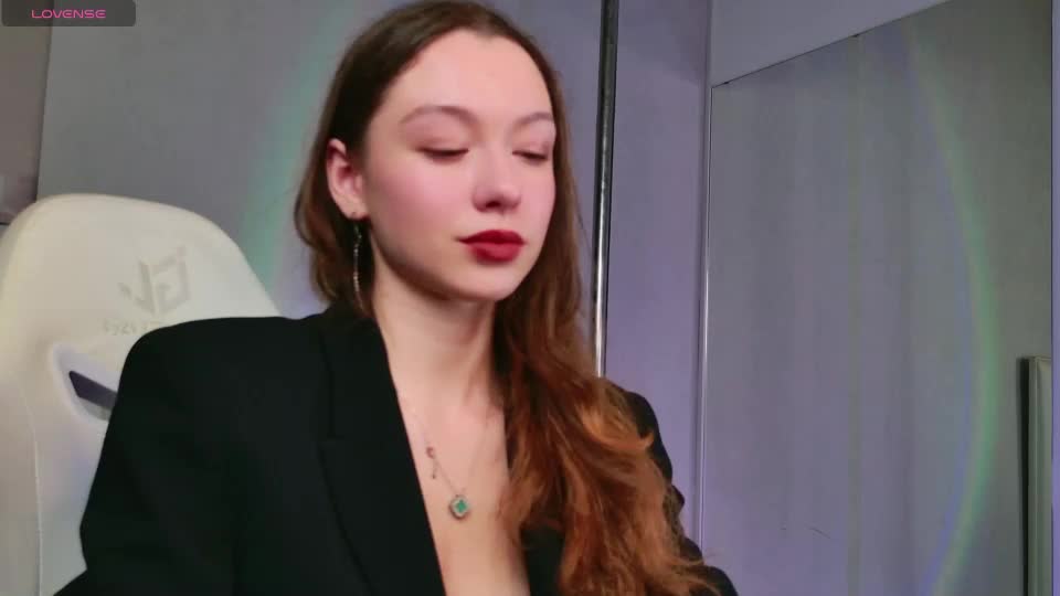 mia_bluel Adult Chat October 25, 2026