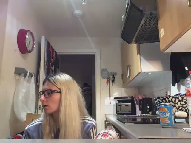 xxamyleighxx Adult Chat October 25, 2026