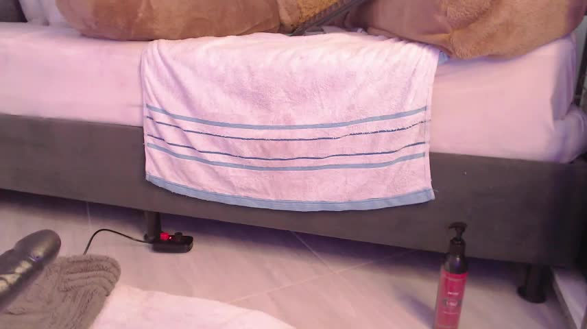 janeebony_ Adult Chat October 26, 2026
