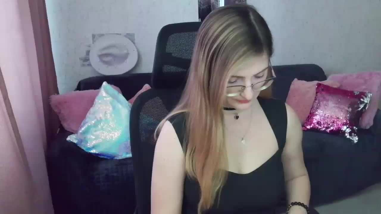 tastyAriel Adult Chat October 25, 2026