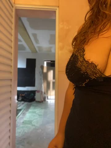Chloe_Leaozinho Adult Chat October 25, 2026