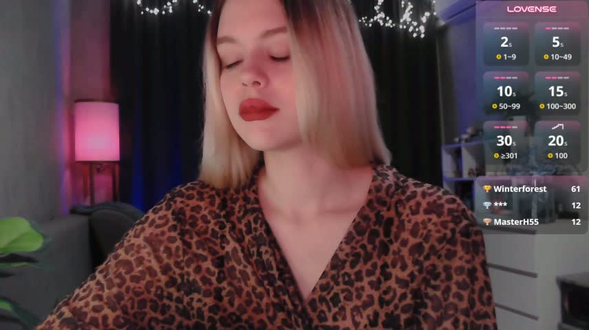 VivienJaques Adult Chat October 25, 2026