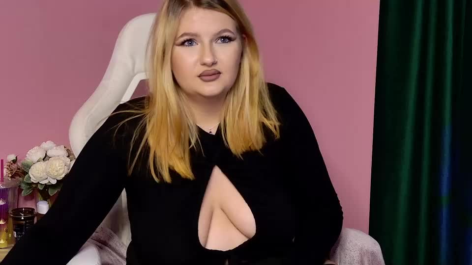 lunnasky_ Adult Chat October 26, 2026