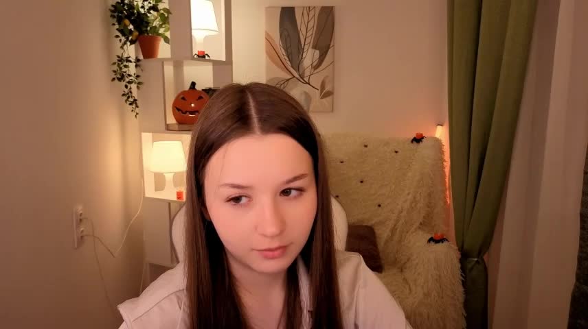 RileyBloomss_2026-10-24_13-29-09_884 Adult Chat October 26, 2026