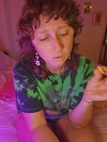 mossy_kiss Adult Chat October 27, 2026