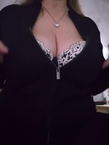 Makemehorny Adult Chat October 27, 2026