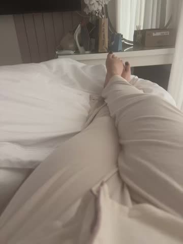 bustymilf41 Adult Chat October 27, 2026