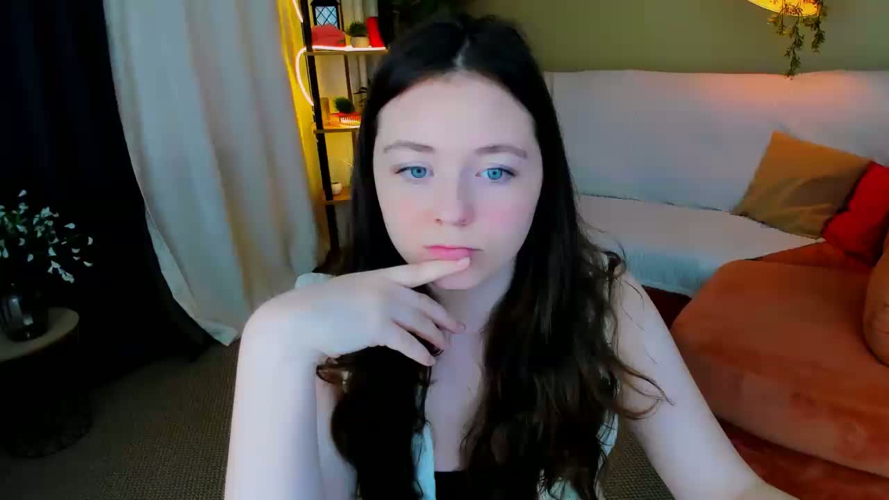 AlluringLookk Adult Chat October 26, 2026