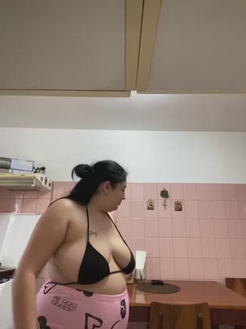 Zeynep_16 Adult Chat October 27, 2026
