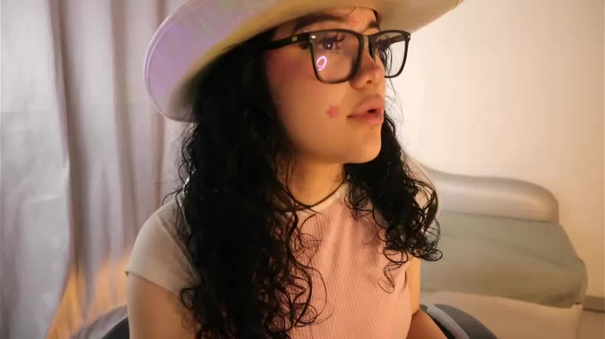 akantha_ Adult Chat October 27, 2026
