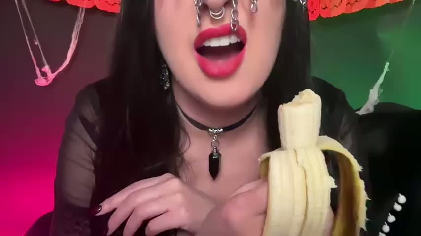 MistressVivienneVex Adult Chat October 28, 2026