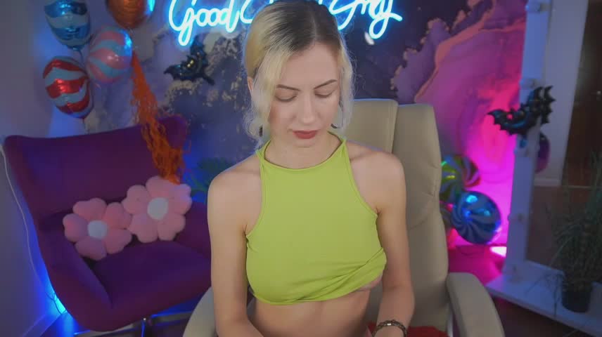 MiaBurkaa Adult Chat October 28, 2026