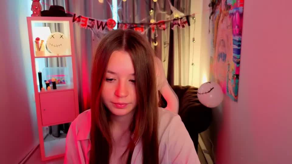 pearly_pink Adult Chat October 29, 2026
