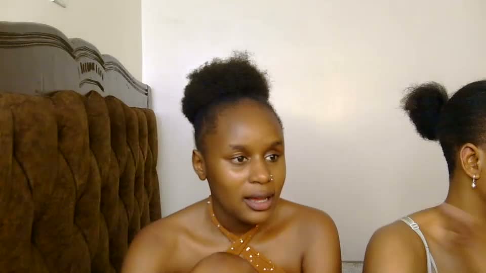 _lunacruz Adult Chat October 29, 2026
