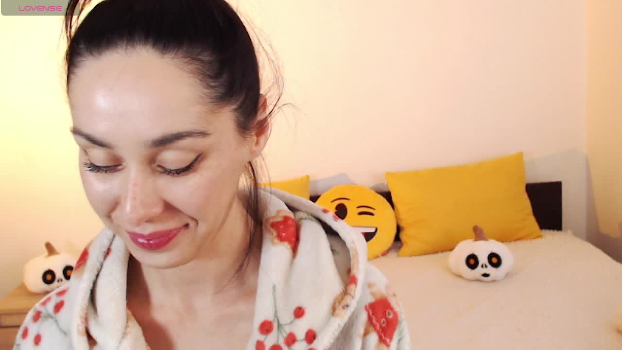 ValeriaFoxx Adult Chat October 29, 2026