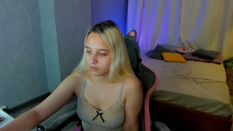 just_yaanfri Adult Chat October 29, 2026