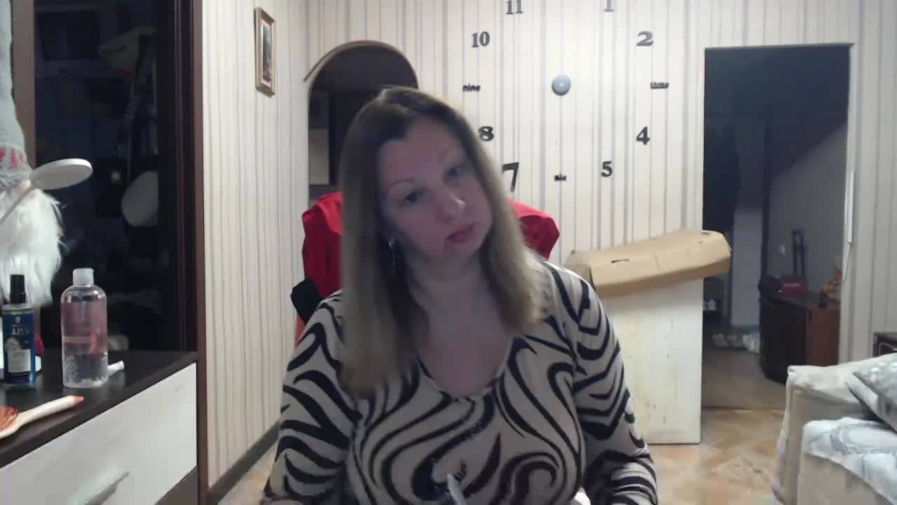 BustyBlondy Adult Chat October 29, 2026