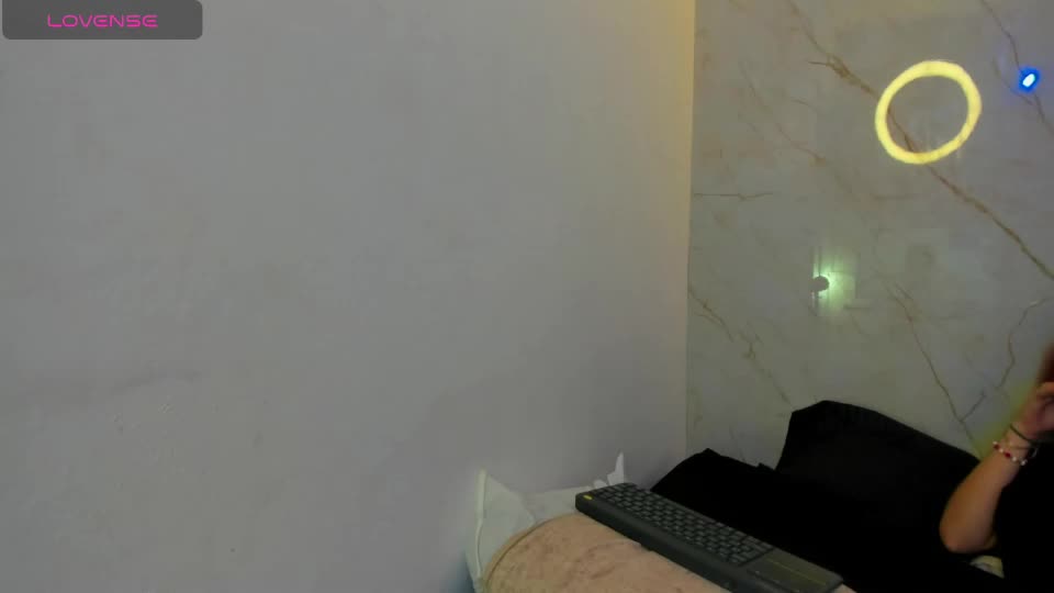 railyn_paez Adult Chat October 29, 2026