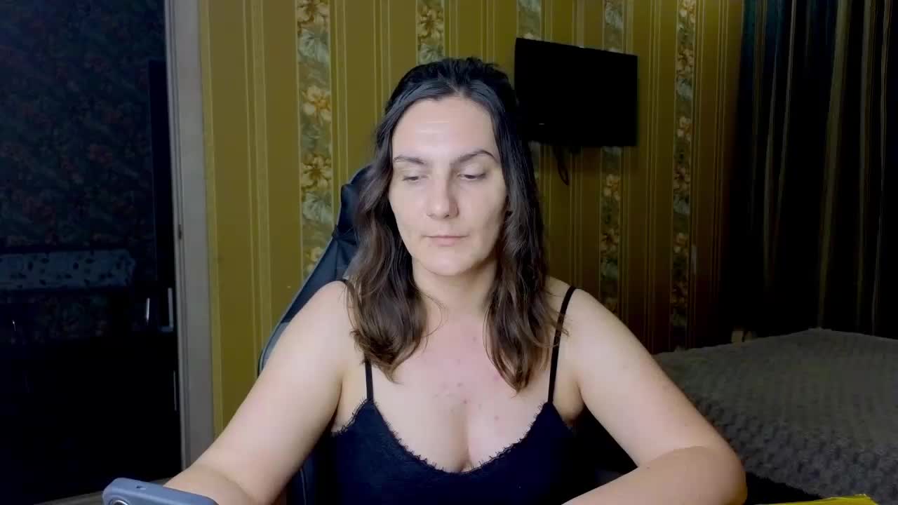 Secret_Smile Adult Chat October 29, 2026