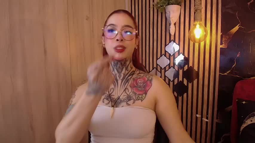 Atenea_Red Adult Chat October 30, 2026