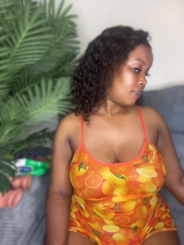 Velvet-Rosee Adult Chat October 31, 2026